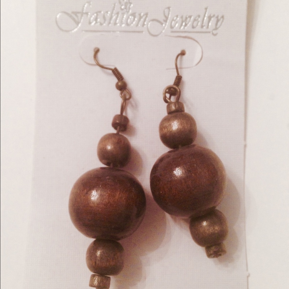 A pair of wooden lightweight earrings!
